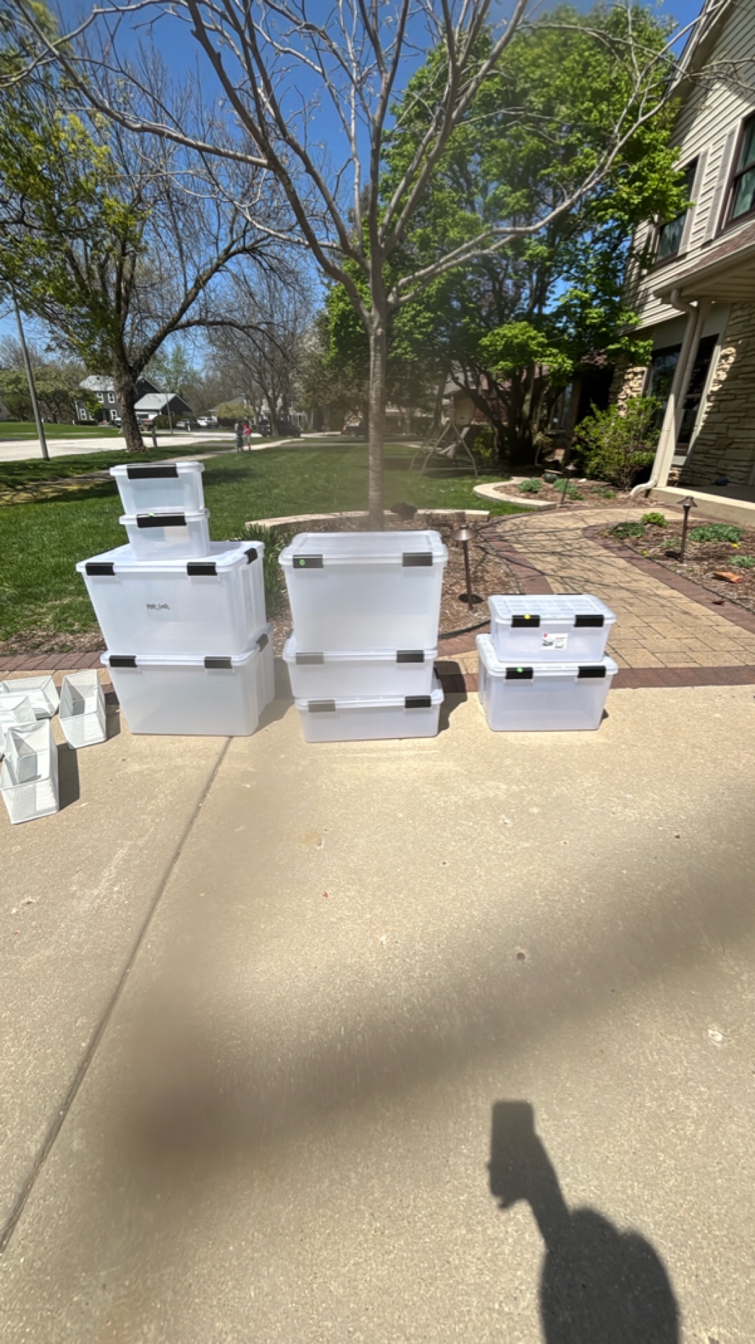 Clear Plastic Storage Bins with Lids