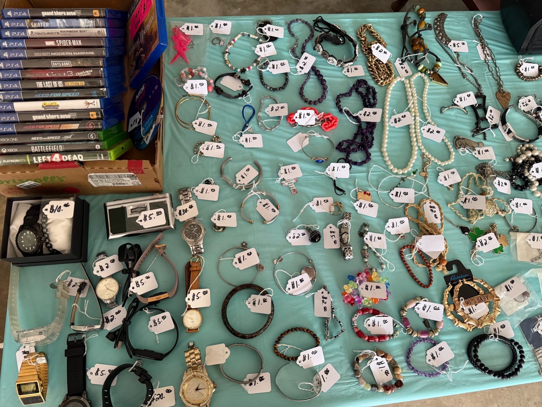 Assorted Fashion Jewelry Bundle