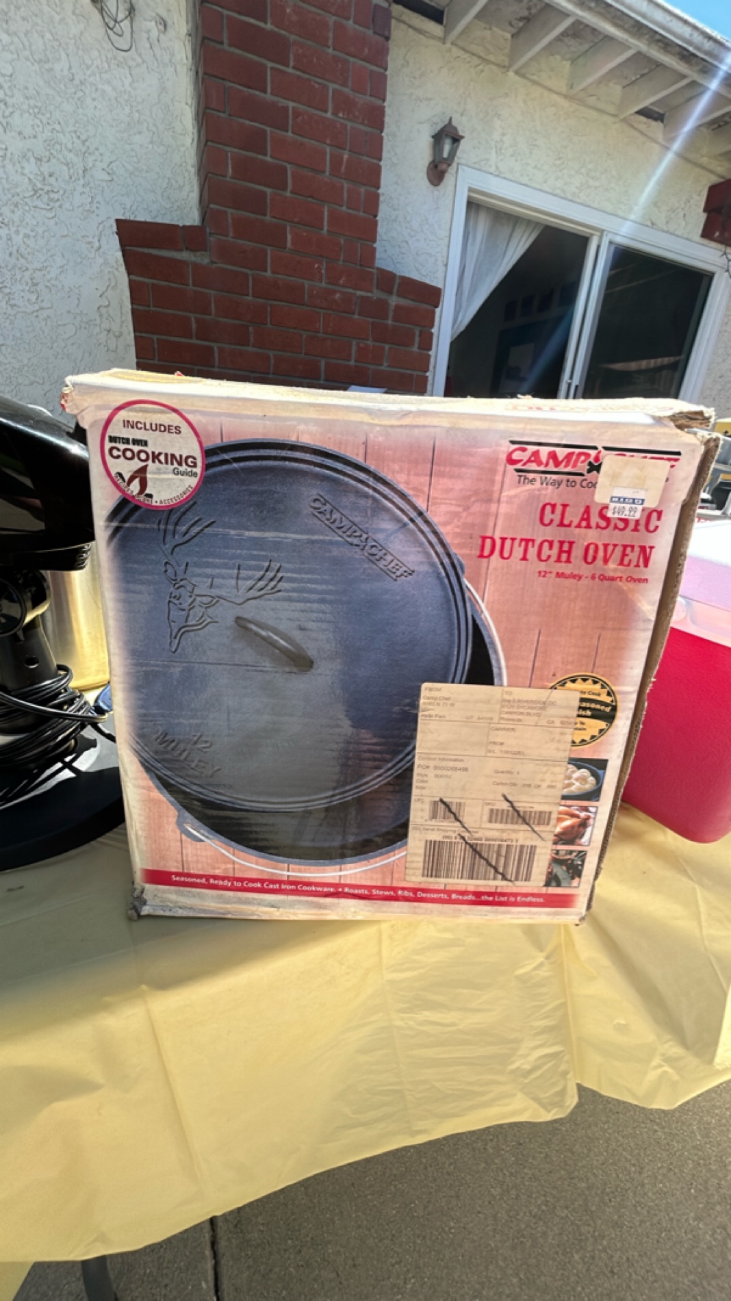 Camp Chef Classic Dutch Oven 12"