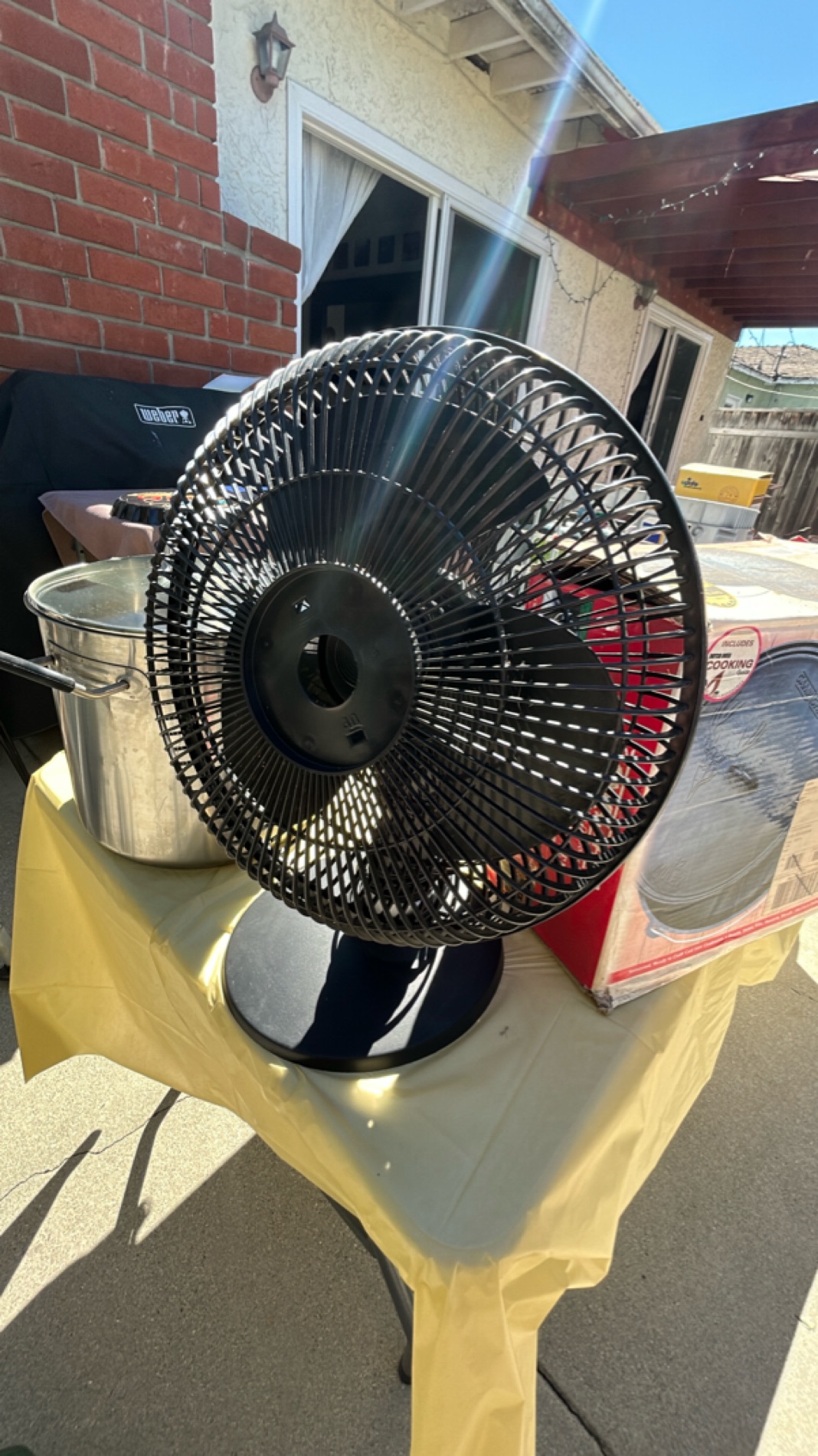 High-Performance Table Fan