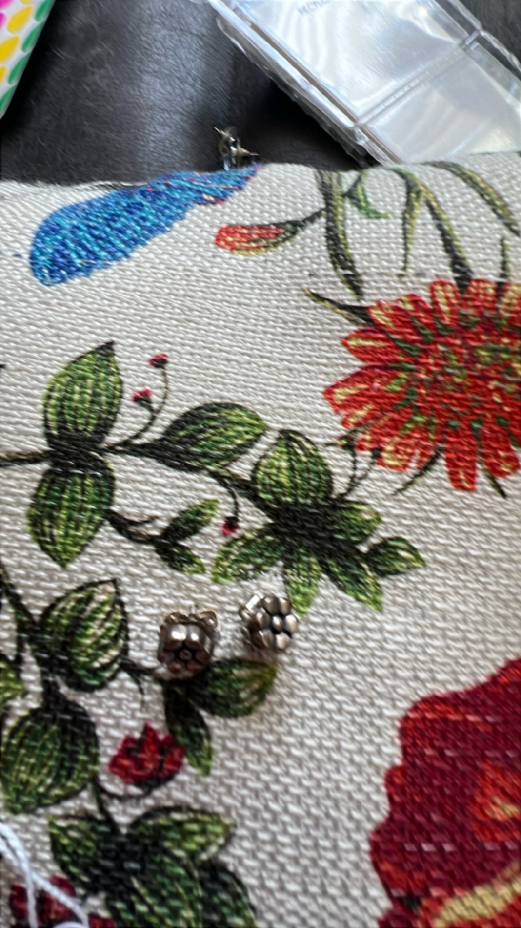 Floral Embroidered Zippered Pouch