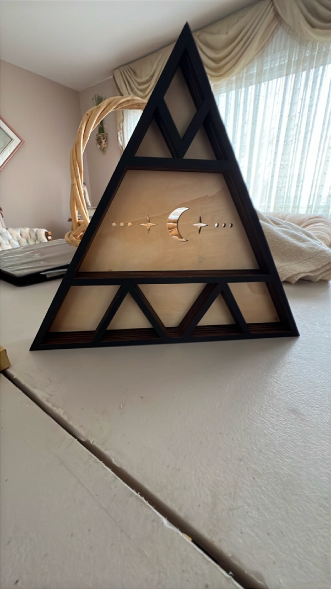 Decorative Geometric Lighted Display
