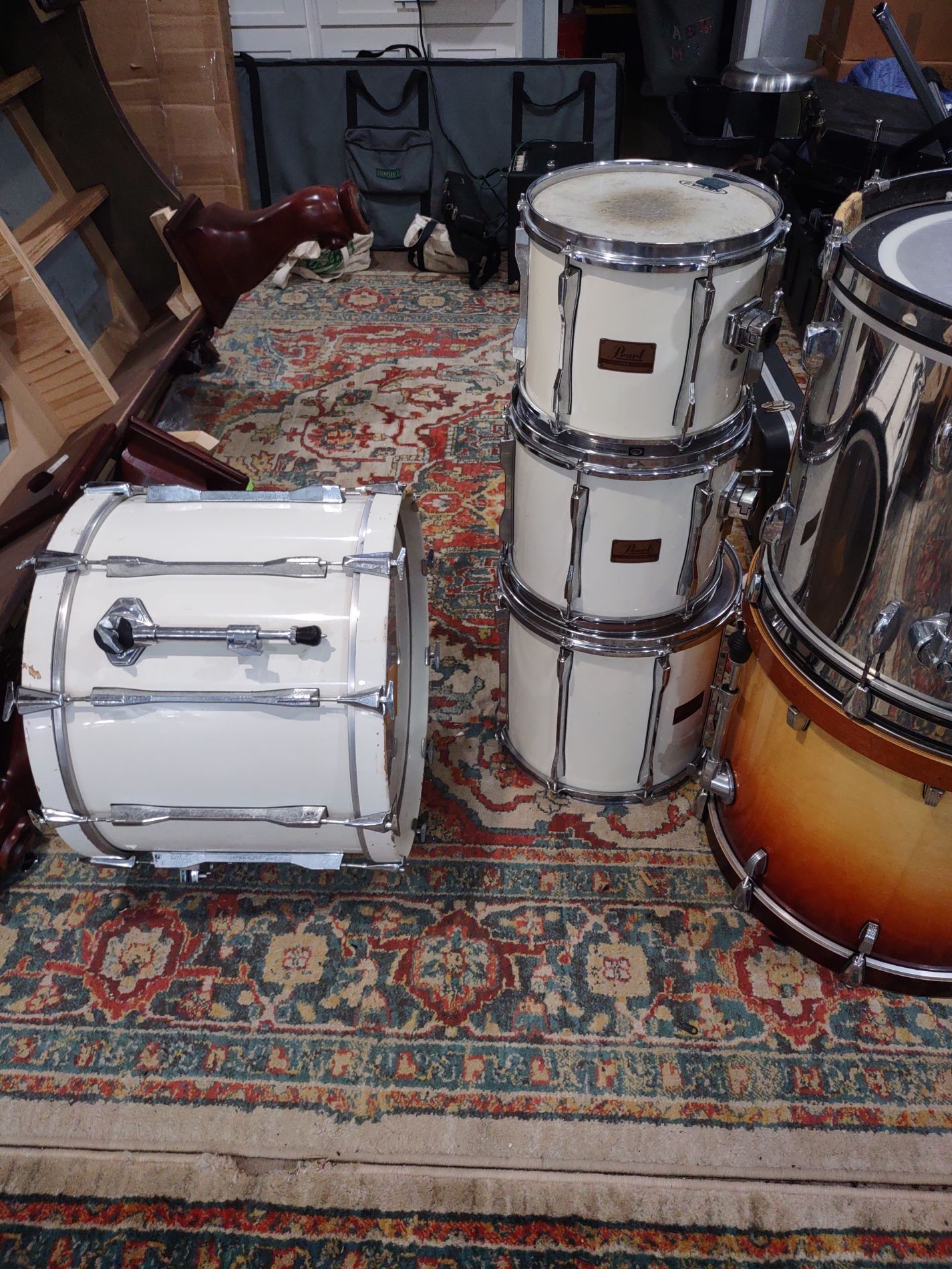 Pearl Drum Kit Set