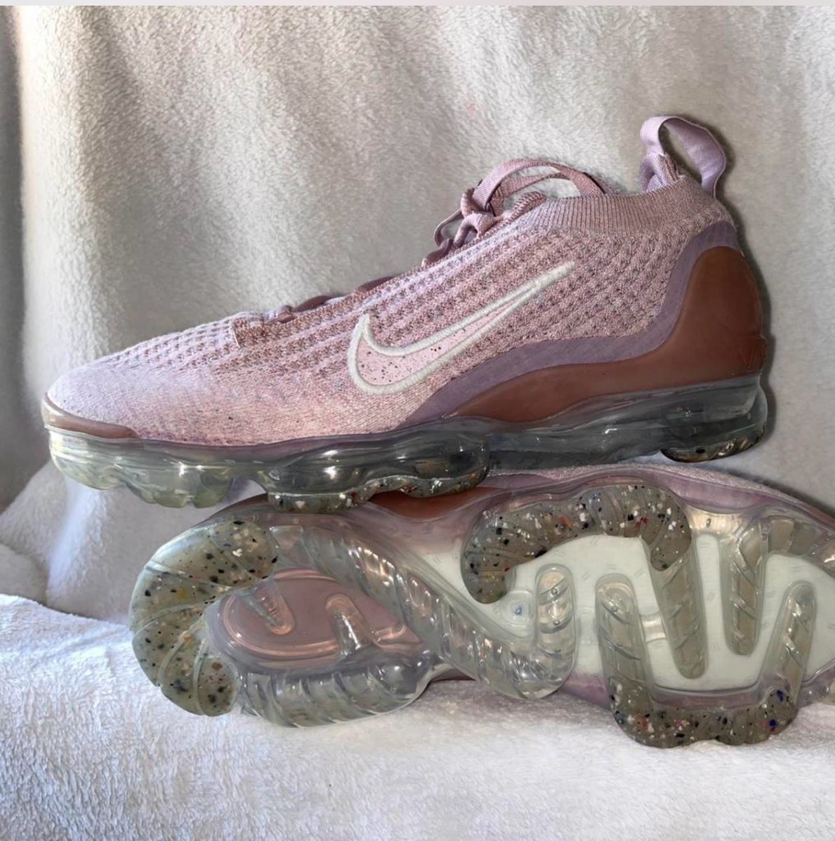 Nike Air VaporMax Flyknit 3 in Plum Tint