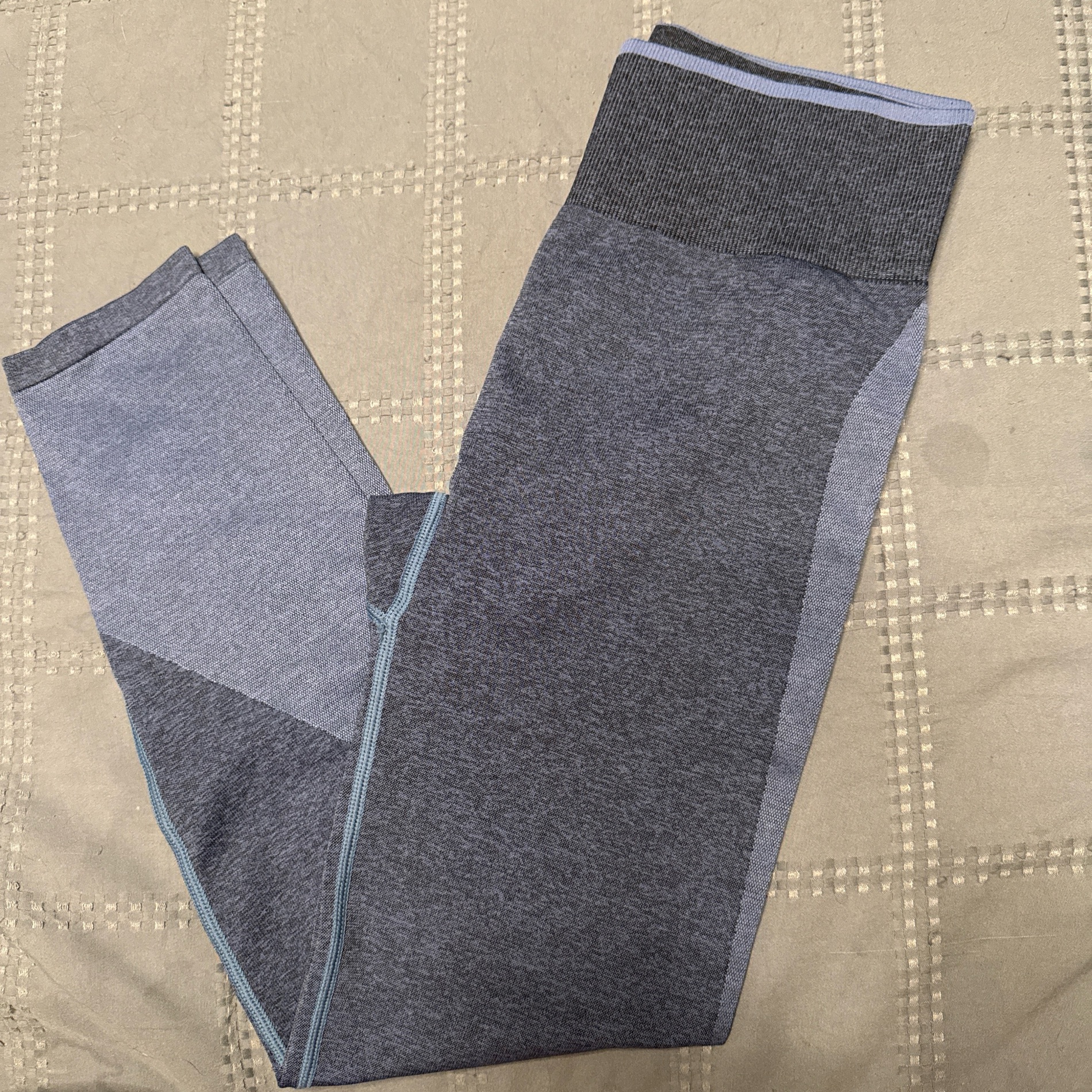 Victoria's Secret Pink Seamless Leggings in Heathered Gray