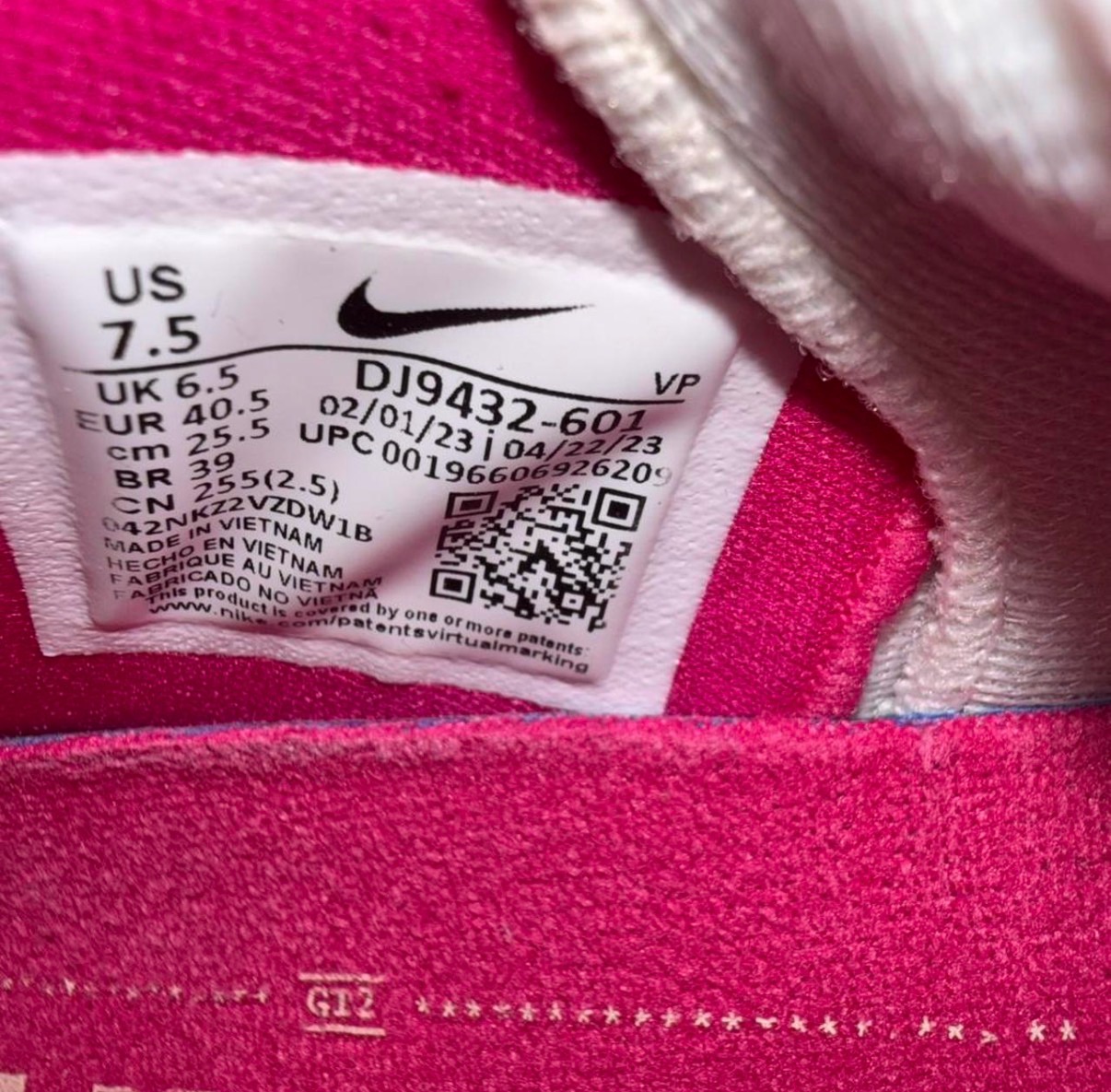 Nike Air Zoom BB NXT Sneakers - Pink, Size 7.5 photo