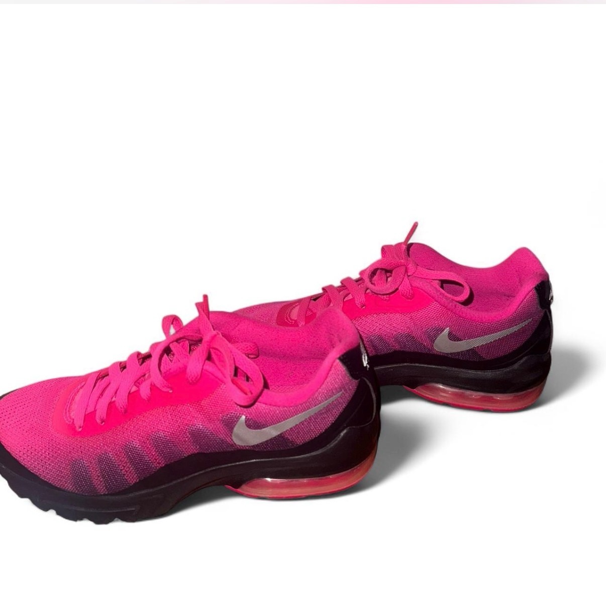 Nike Air Max Pink Sneakers - Size 7.5