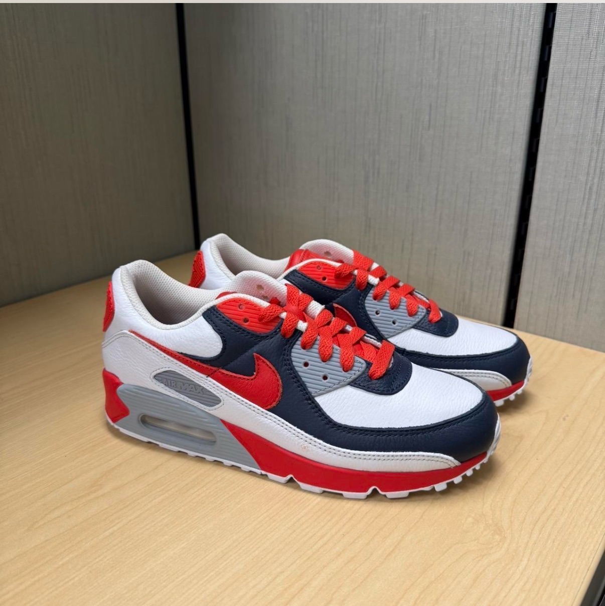 Nike Air Max 90 Essential in Red and Navy photo