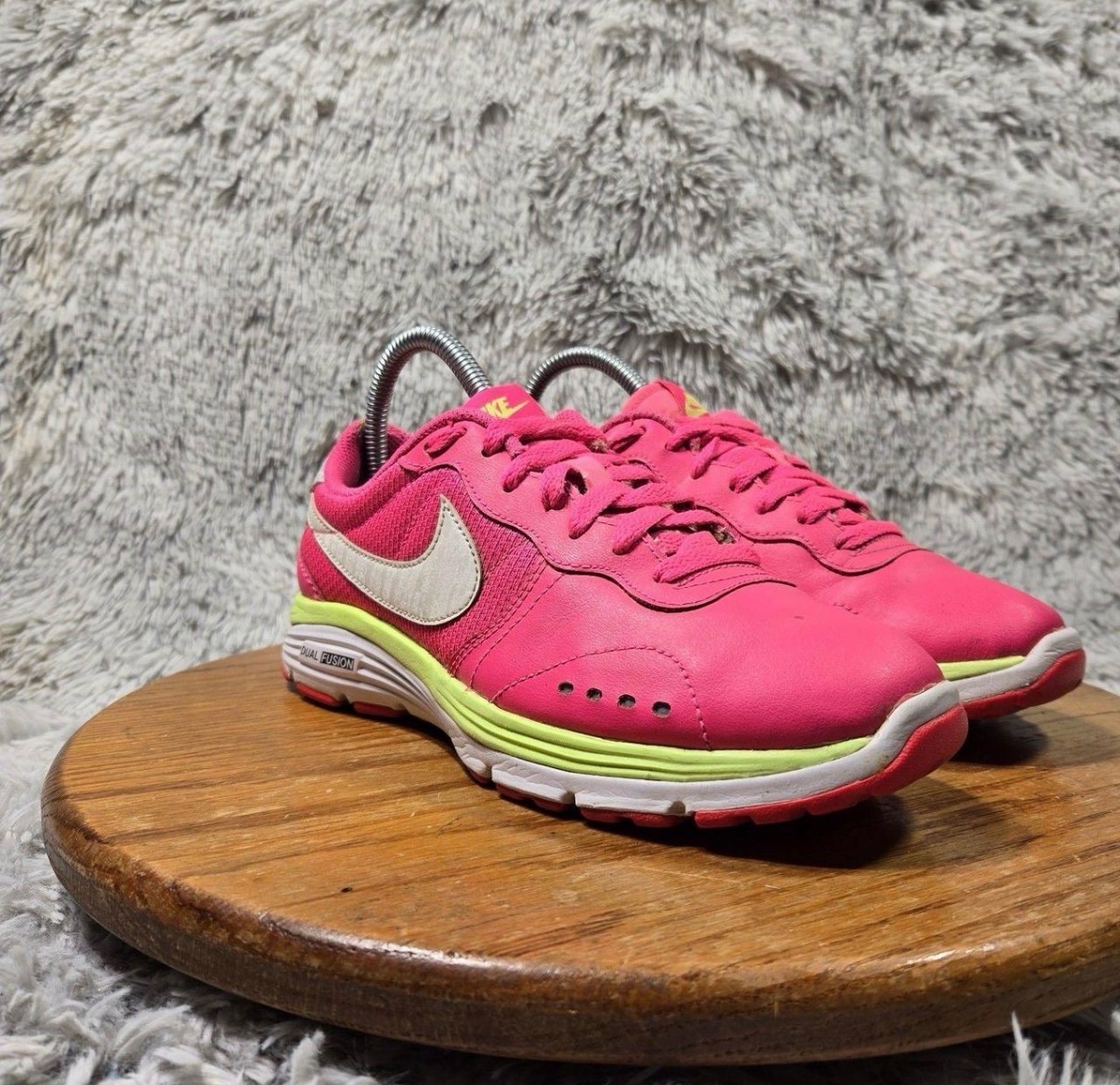 Nike Women's Dual Fusion Pink Running Shoes - Size 7