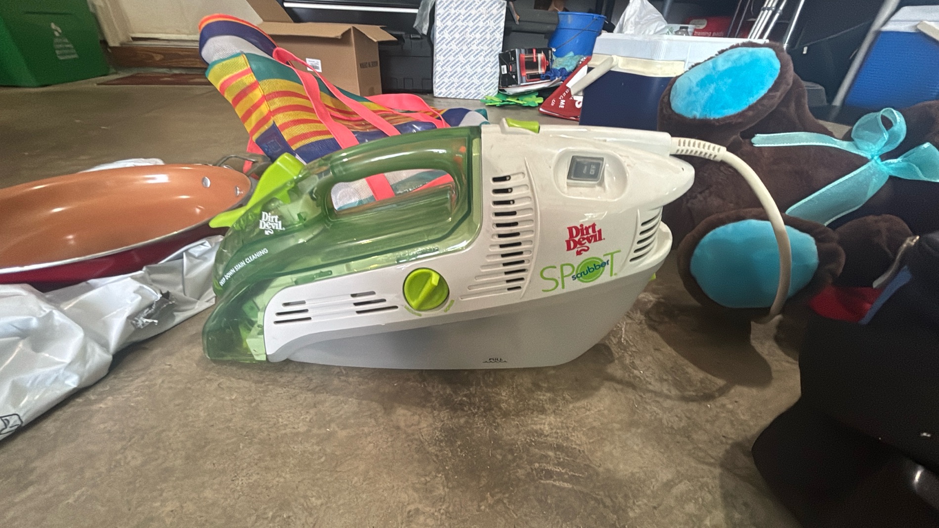 Dirt Devil Spot Scrubber Carpet Cleaner