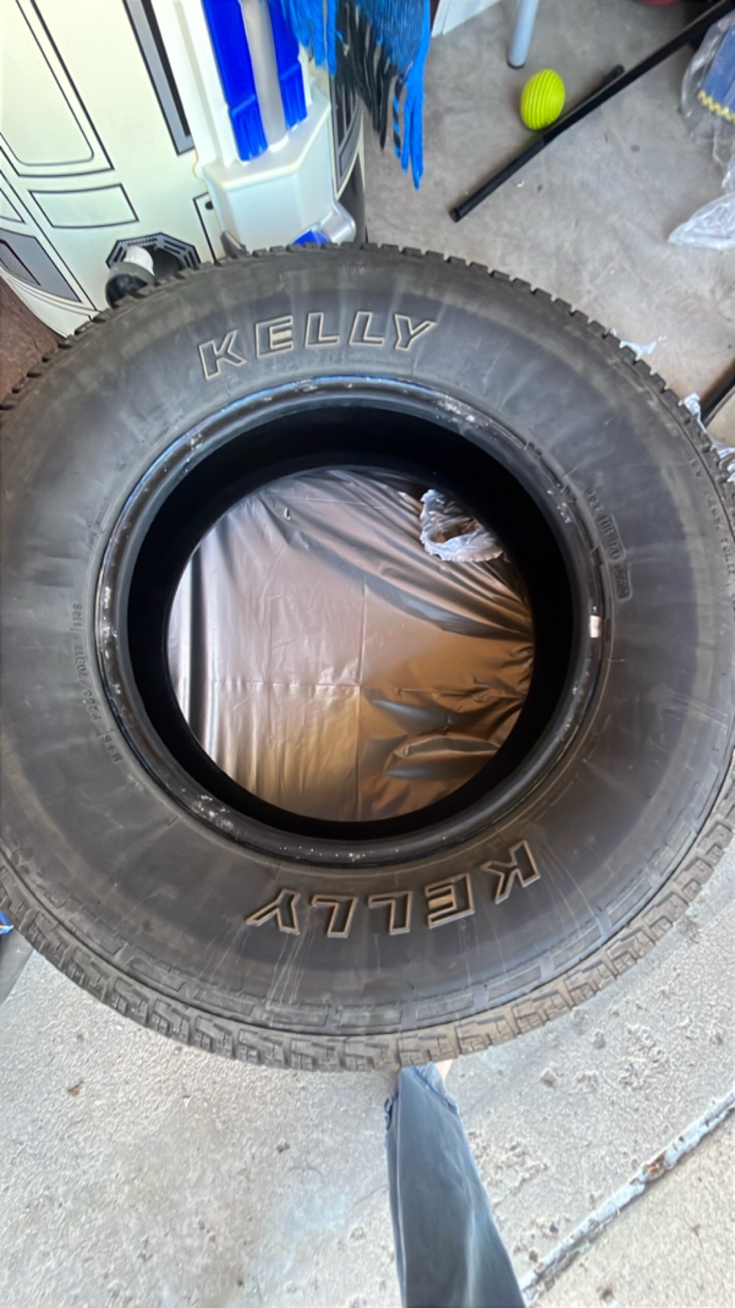 Kelly Edge A/S Tire