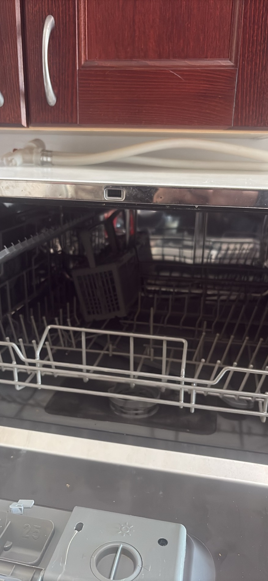 Countertop Dishwasher by hOmeLabs photo