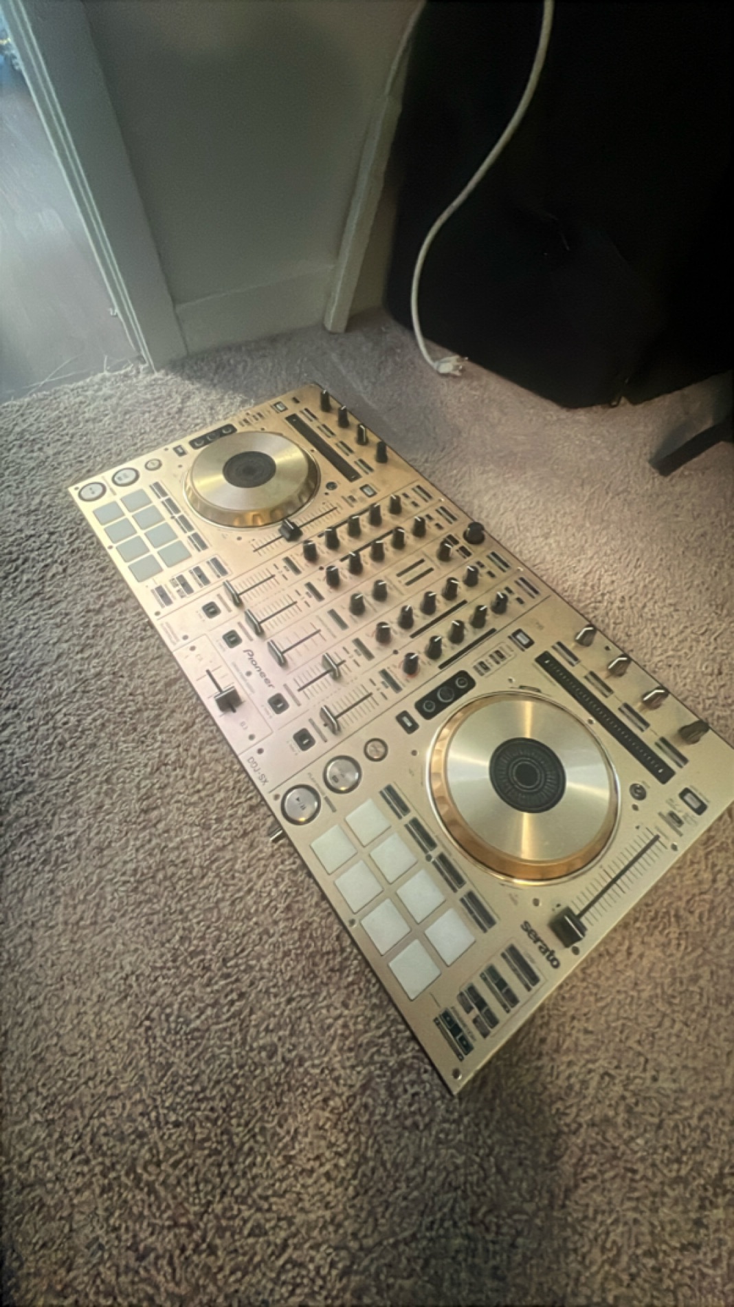 Pioneer DDJ-SX2 Professional DJ Controller