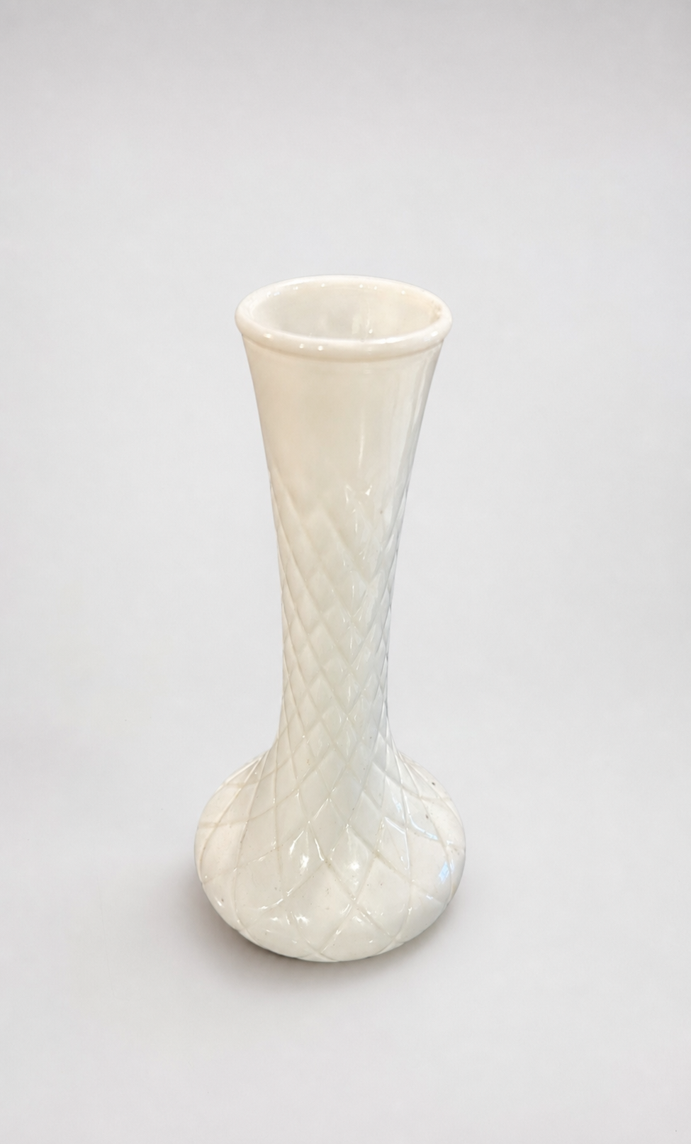 Elegant Milk Glass Vase with Diamond Pattern