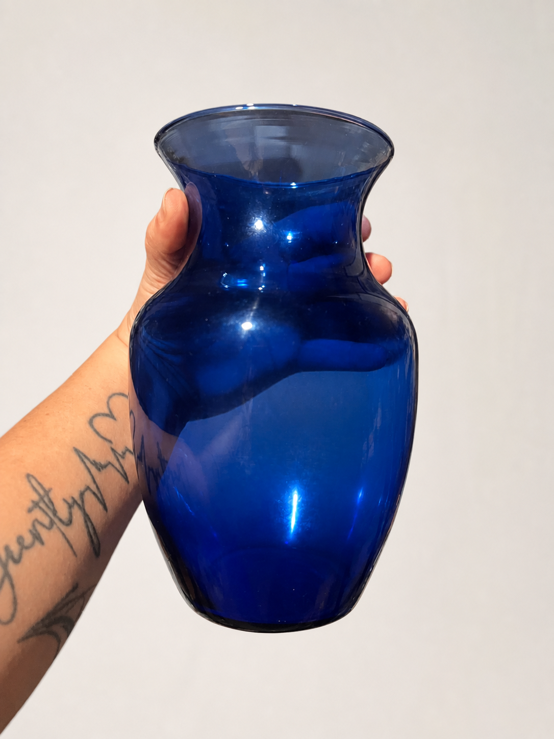 Elegant Cobalt Blue Glass Vase