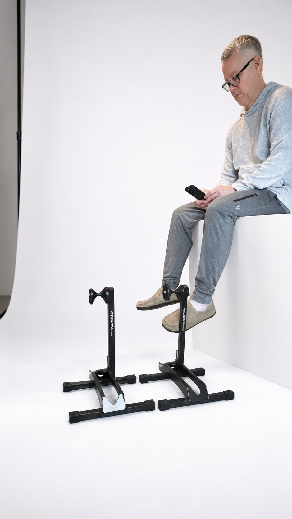 Adjustable Bicycle Repair Stand