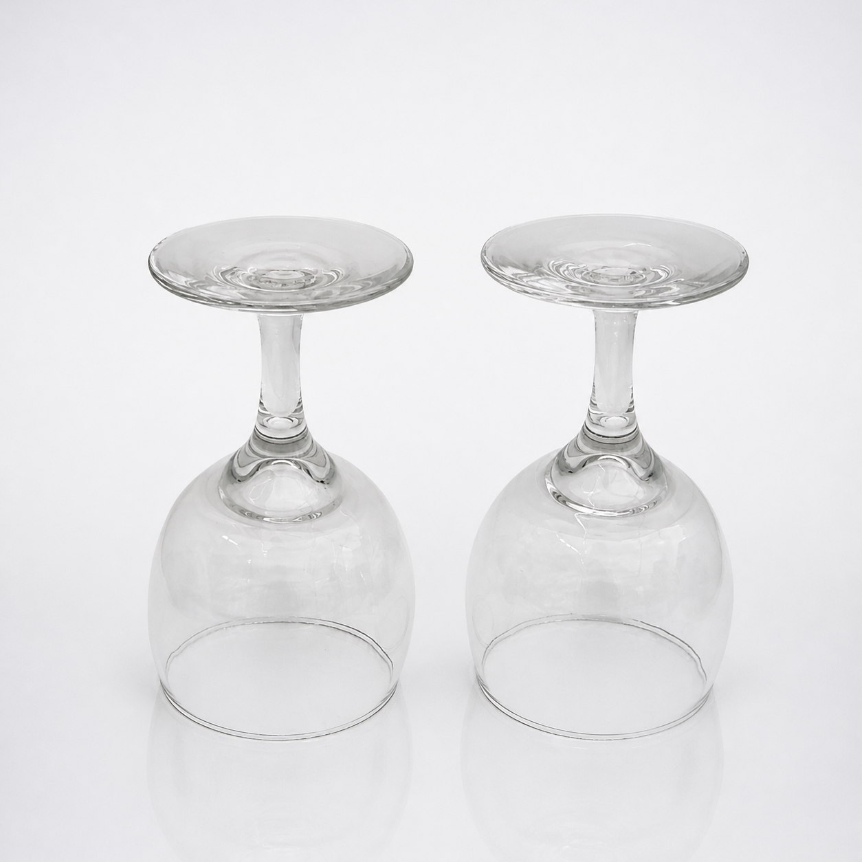 Elegant Glassware Set - Wine and Water Glasses