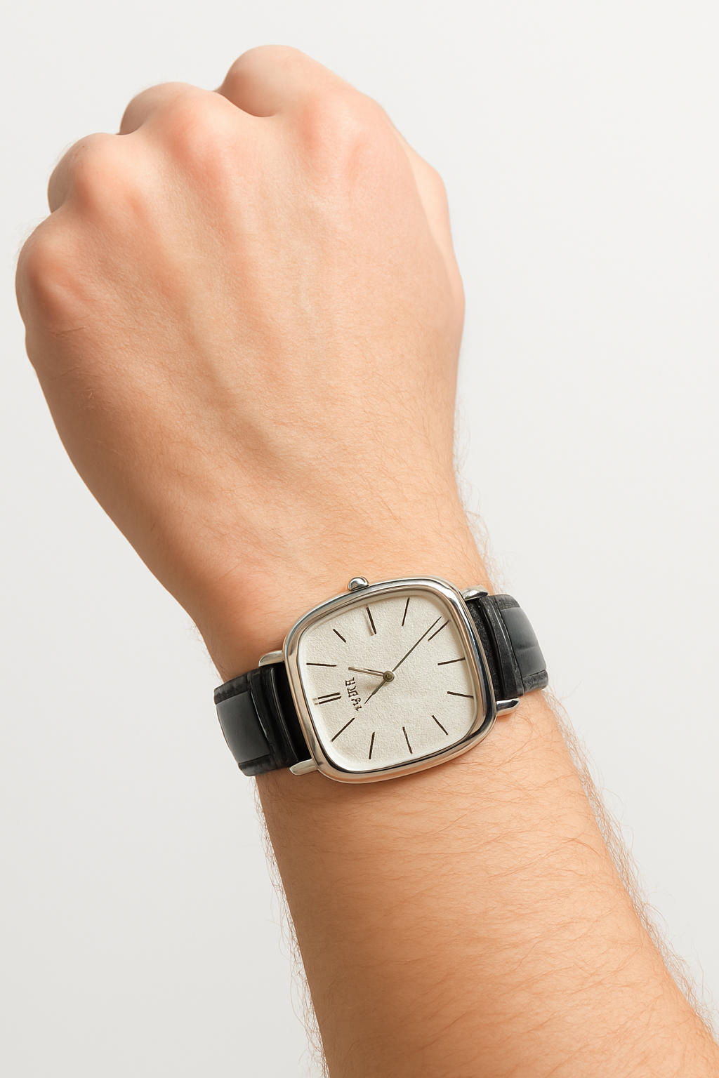 Men's Classic Wristwatch with Black Leather Strap