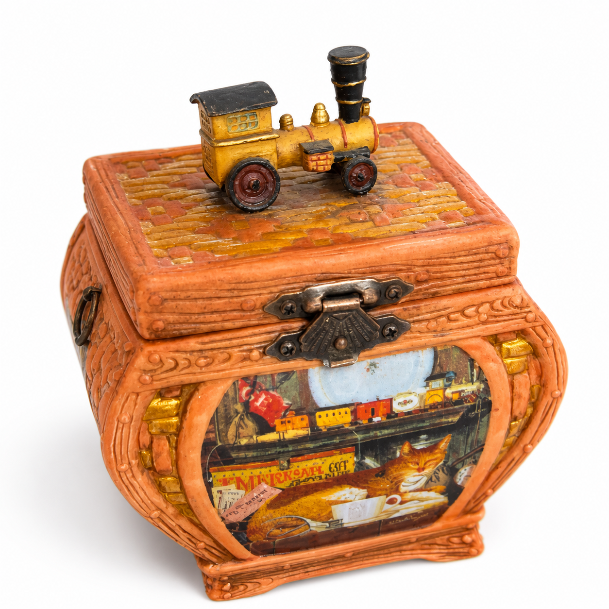 Decorative music box featuring cats