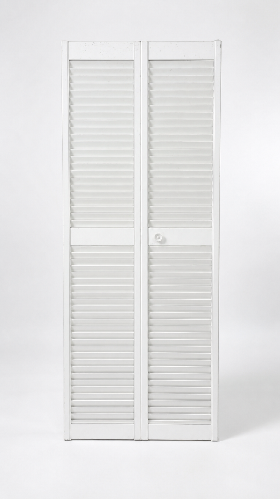 White Bi-Fold Louvered Closet Door