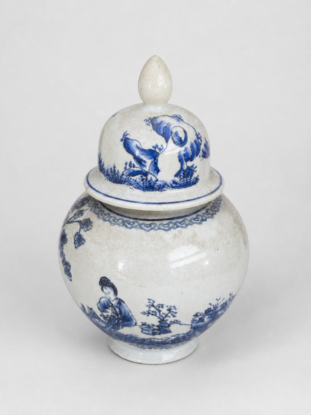 Blue and White Porcelain Lidded Jar