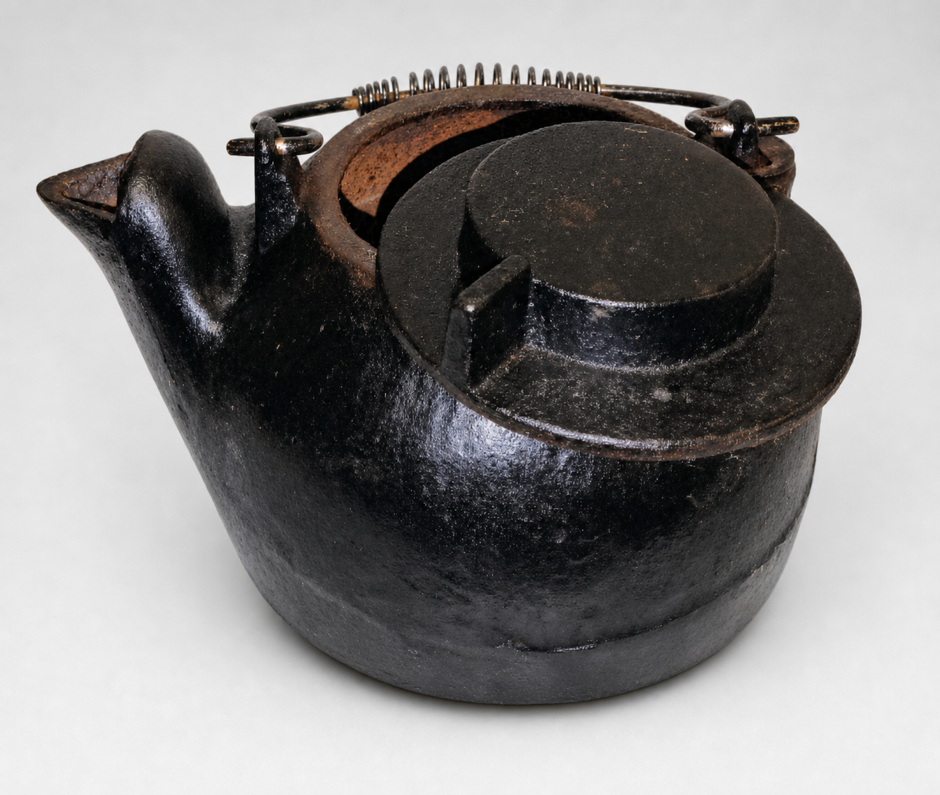 Cast Iron Teapot with Lid