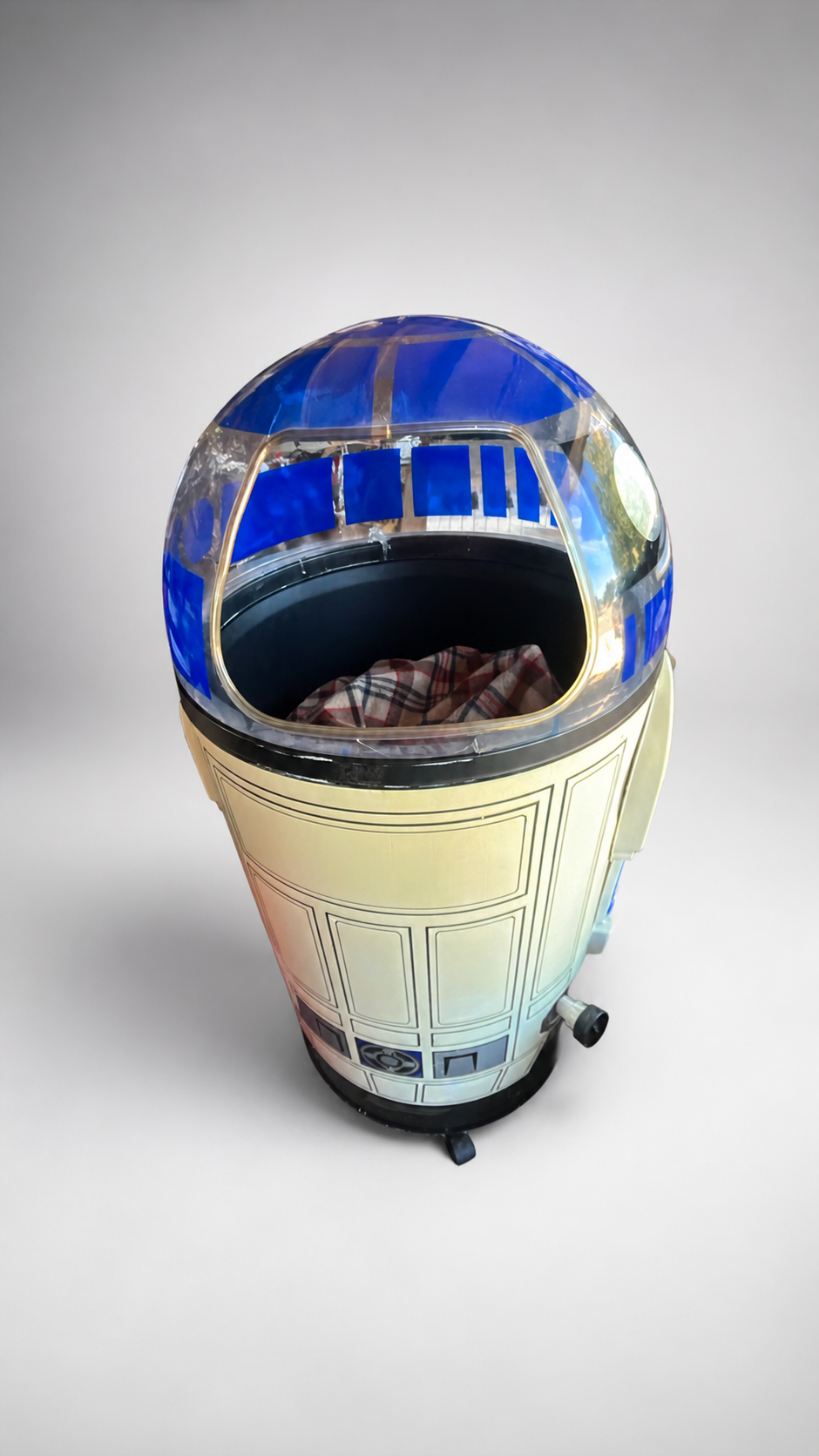 Star Wars R2-D2 Life-Size cooler
