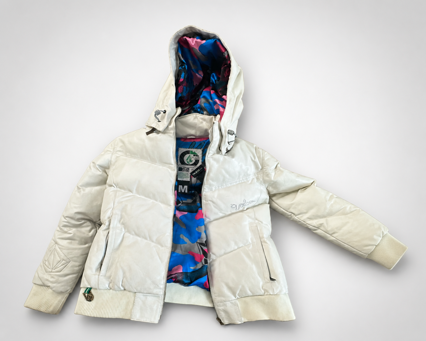 VOLCOM White Puffer Jacket with Colorful Interior