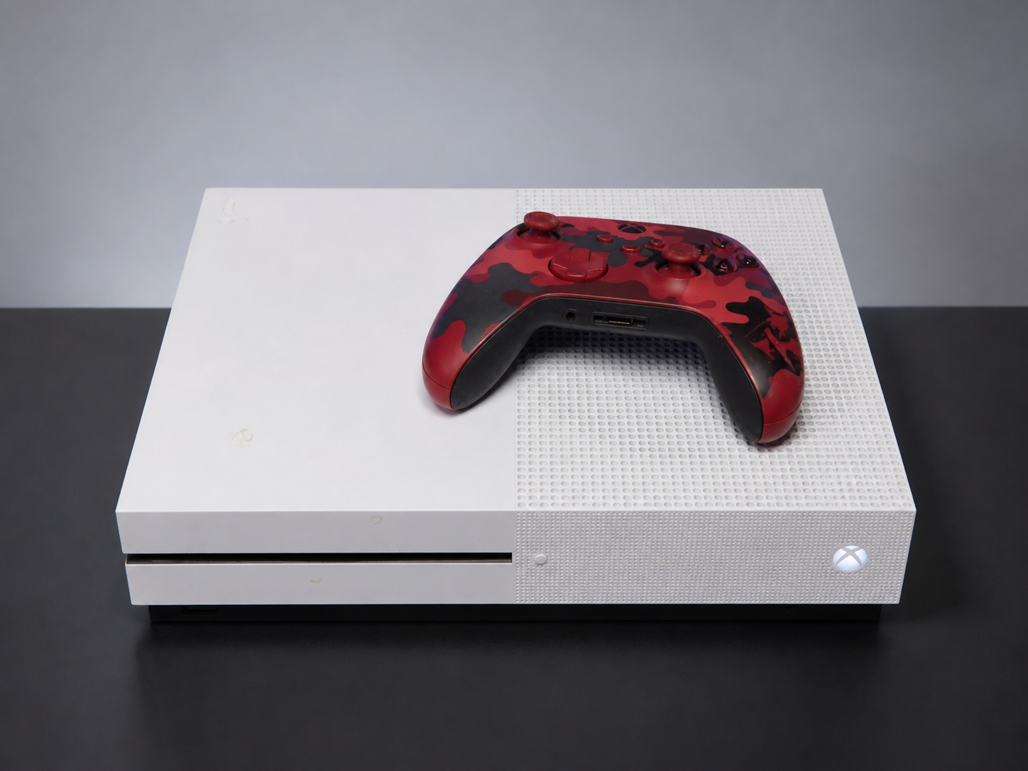 Xbox One S 1TB Console with Custom Controller